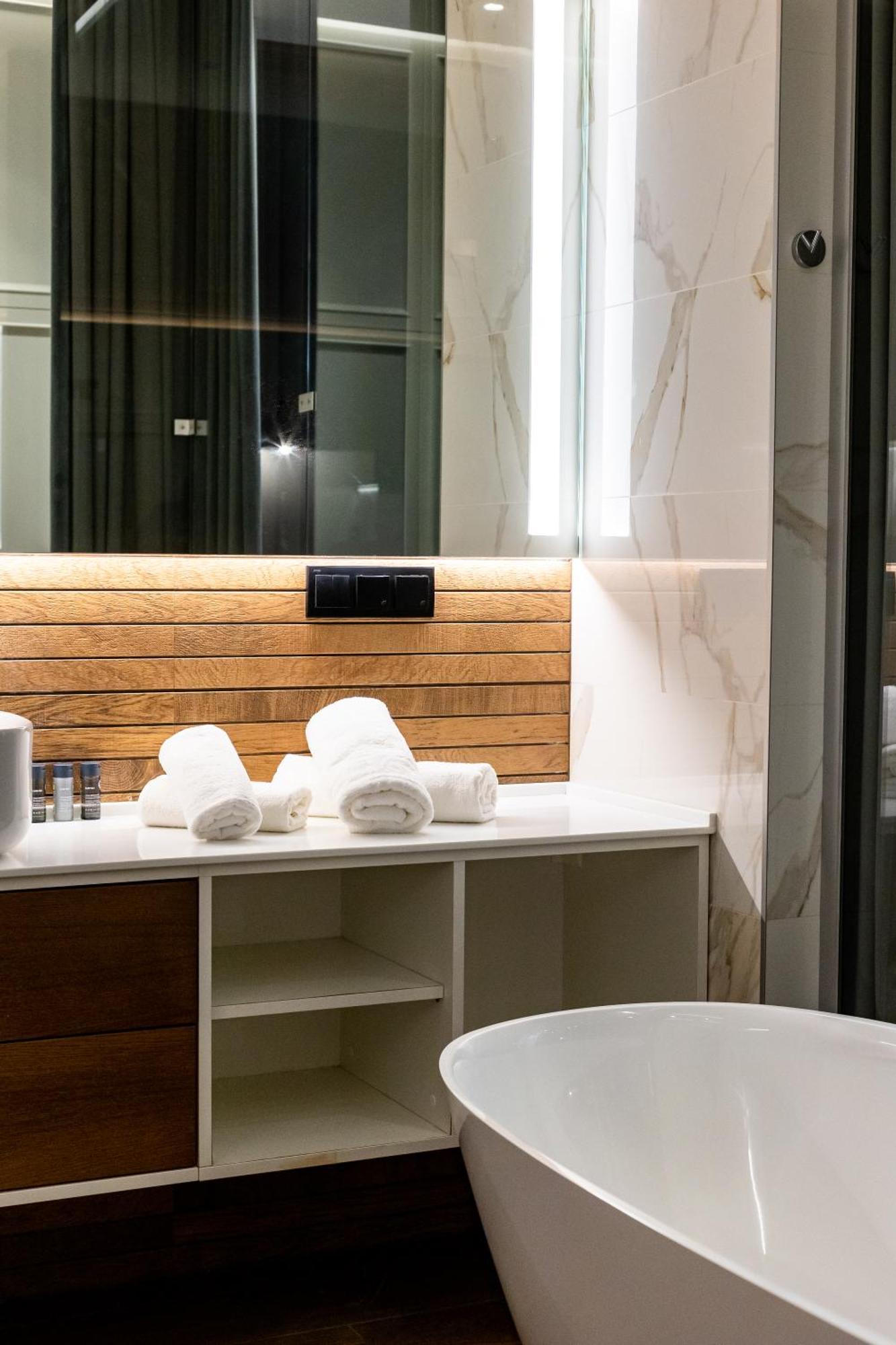 Doroshenka Premium Apartments 利沃夫 外观 照片
